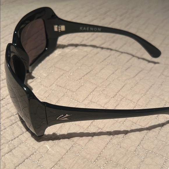 Kaenon Zaza Black Women's Sunglasses - Picture 2 of 6